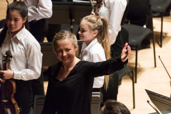 Conductor Holly Mathieson delighted with the level of performance at Stevenson Hall, Royal Conservatoire of Scotland, April 2017
